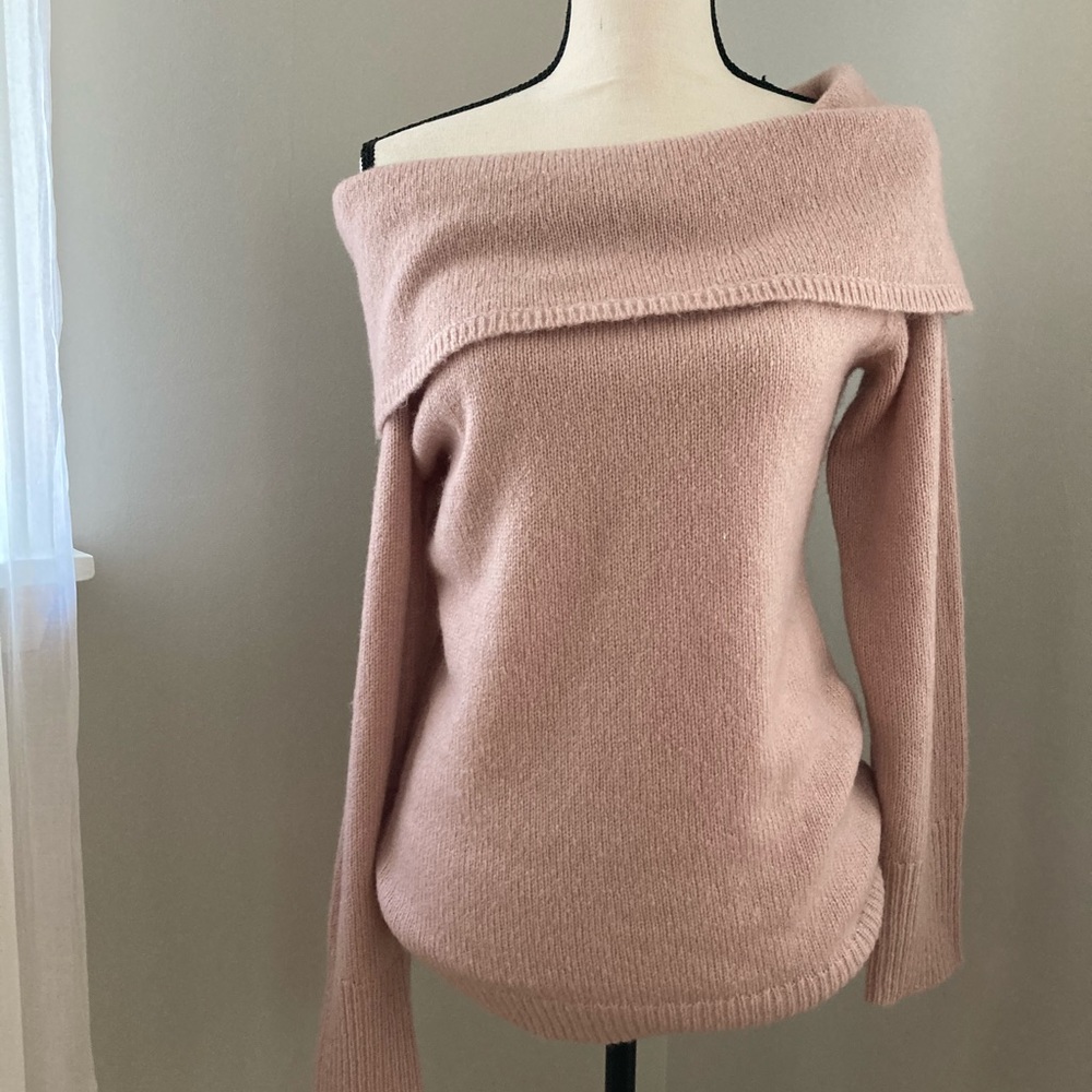 New Theory Sabine wool off shoulder sweater size M